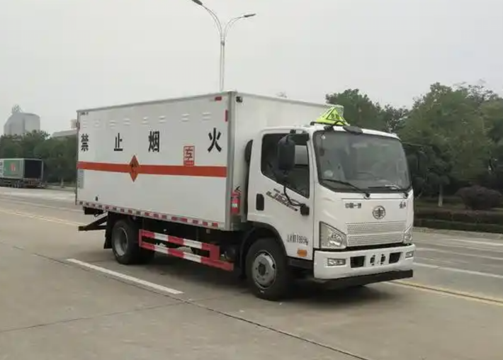 浦城爆破器材运输车可以上高速吗？